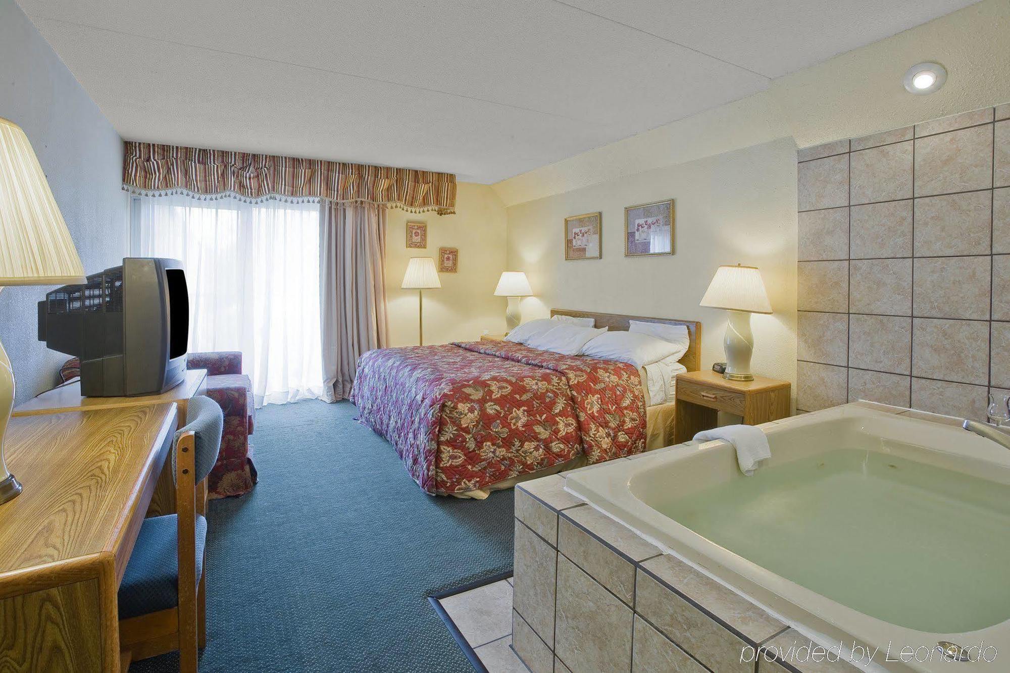 Broadview Inn Suites Galesburg Pokój zdjęcie
